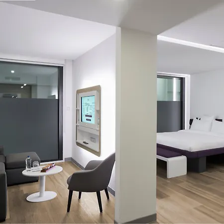Hotell Yotel Airport, Entrance Istanbul
