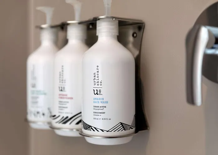 Szálloda Yotel Airport, Entrance 3*